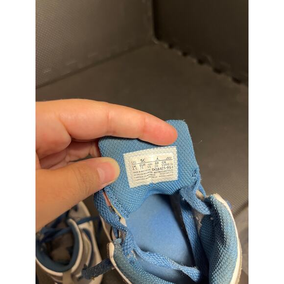 Toddler Nike Air Jordan 1 Mid Shoes ‘Cement/True Blue’ DQ8425 014 - Size 5C - Picture 6 of 6